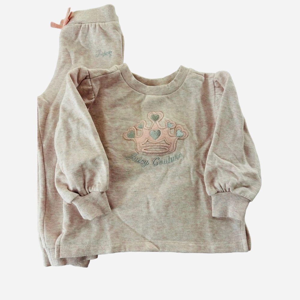 EUC. Juicy Couture Crown Fleece Jumpsuit - 2T - Picture 2 of 8